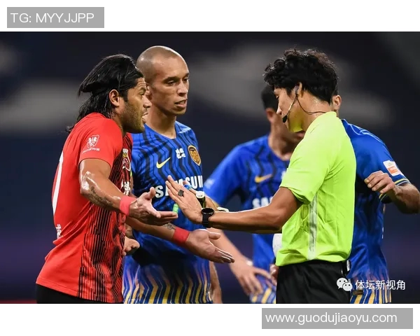 上海上港与红钻激战正酣谁能在这场对决中笑到最后